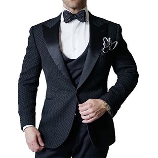 Sebastian Cruz Couture discount code